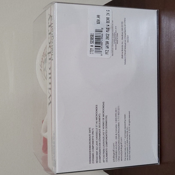 Pfaltzgraff Winterberry Bear Mug 20 fl oz With Stuffed Bear ornament - Picture 6 of 7